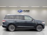 Used 2024 Lincoln Navigator Reserve image 3