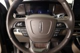 Used 2024 Lincoln Navigator Premiere image 4