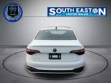 Used 2023 Volkswagen Jetta Sport image 4
