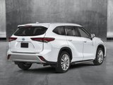 Certified 2025 Toyota Highlander Platinum image 2