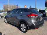 Used 2020 Nissan Kicks S image 3