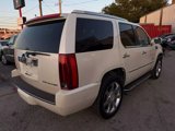 Used 2012 Cadillac Escalade Luxury image 4
