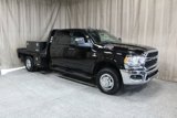 Used 2023 RAM 3500 Tradesman w/ Chrome Appearance Group image 2