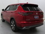 New 2025 Mitsubishi Outlander SE image 5