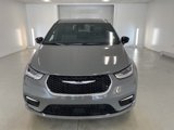 New 2025 Chrysler Pacifica Select image 2