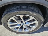 Used 2024 BMW X5 xDrive50e image 3