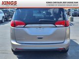 Used 2017 Chrysler Pacifica Touring-L image 5