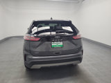 Used 2023 Ford Edge SEL image 6