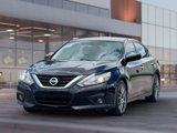 Used 2016 Nissan Altima 2.5 SR w/ Interior Lighting Package image 2