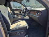 Used 2023 Bentley Bentayga image 2