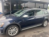 Used 2017 Volkswagen Golf Alltrack SE image 3