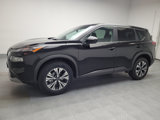 Used 2023 Nissan Rogue SV image 2