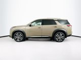 New 2025 Nissan Pathfinder Platinum image 4