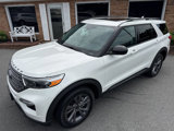 Used 2022 Ford Explorer XLT w/ Equipment Group 202A image 5