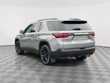 Used 2023 Chevrolet Traverse LT image 3