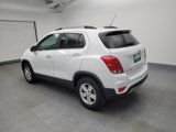Used 2019 Chevrolet Trax LT w/ LT Convenience Package image 3
