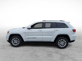 Used 2021 Jeep Grand Cherokee Laredo image 2