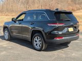 Used 2022 Jeep Grand Cherokee Limited image 6