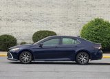 Used 2022 Toyota Camry XLE image 3