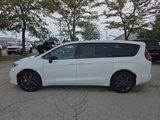 New 2026 Chrysler Pacifica Select image 4