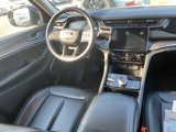 Used 2023 Jeep Grand Cherokee 4WD 4xe image 3