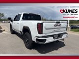 Used 2025 GMC Sierra 2500 AT4 w/ AT4 Premium Plus Package image 6