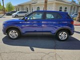 Used 2021 Hyundai Venue SE image 2