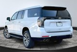 New 2025 Chevrolet Suburban High Country image 3