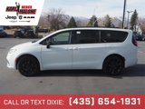 New 2025 Chrysler Pacifica Limited w/ Uconnect Theater Family Group image 3