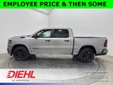 New 2025 RAM 1500 4x4 Crew Cab image 4