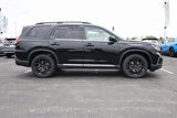 New 2025 Honda Pilot Touring image 3