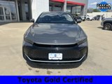 Used 2025 Toyota Crown Limited image 3