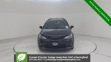 Used 2019 Chrysler Pacifica Limited w/ S Appearance Package image 6