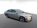 Used 2024 Chevrolet Malibu LT image 2