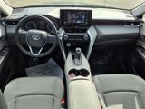 Certified 2021 Toyota Venza LE image 4