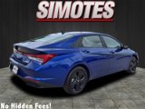 Used 2023 Hyundai Elantra Blue image 3