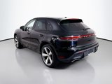 Certified 2025 Porsche Macan image 3