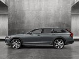 New 2025 Volvo V90 B6 Cross Country Ultra image 3
