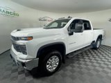 Used 2024 Chevrolet Silverado 3500 LT w/ Convenience Package image 2
