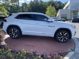 New 2025 Volkswagen Atlas Cross Sport SEL Premium R-Line image 4