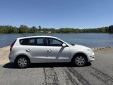 Used 2010 Hyundai Elantra GLS image 2