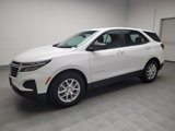 Used 2023 Chevrolet Equinox LS image 2