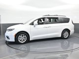 Used 2022 Chrysler Pacifica Touring-L image 2