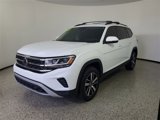 Used 2023 Volkswagen Atlas SE image 2