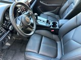 Certified 2024 Porsche Macan S image 4