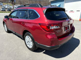 Used 2017 Subaru Outback 2.5i Premium image 3