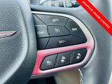 Used 2023 Chrysler Pacifica Touring-L image 5