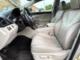 Used 2009 Toyota Venza AWD w/ Comfort Pkg image 6