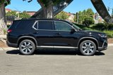 New 2025 Honda Pilot Elite image 3