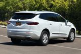 Used 2021 Buick Enclave Essence image 4